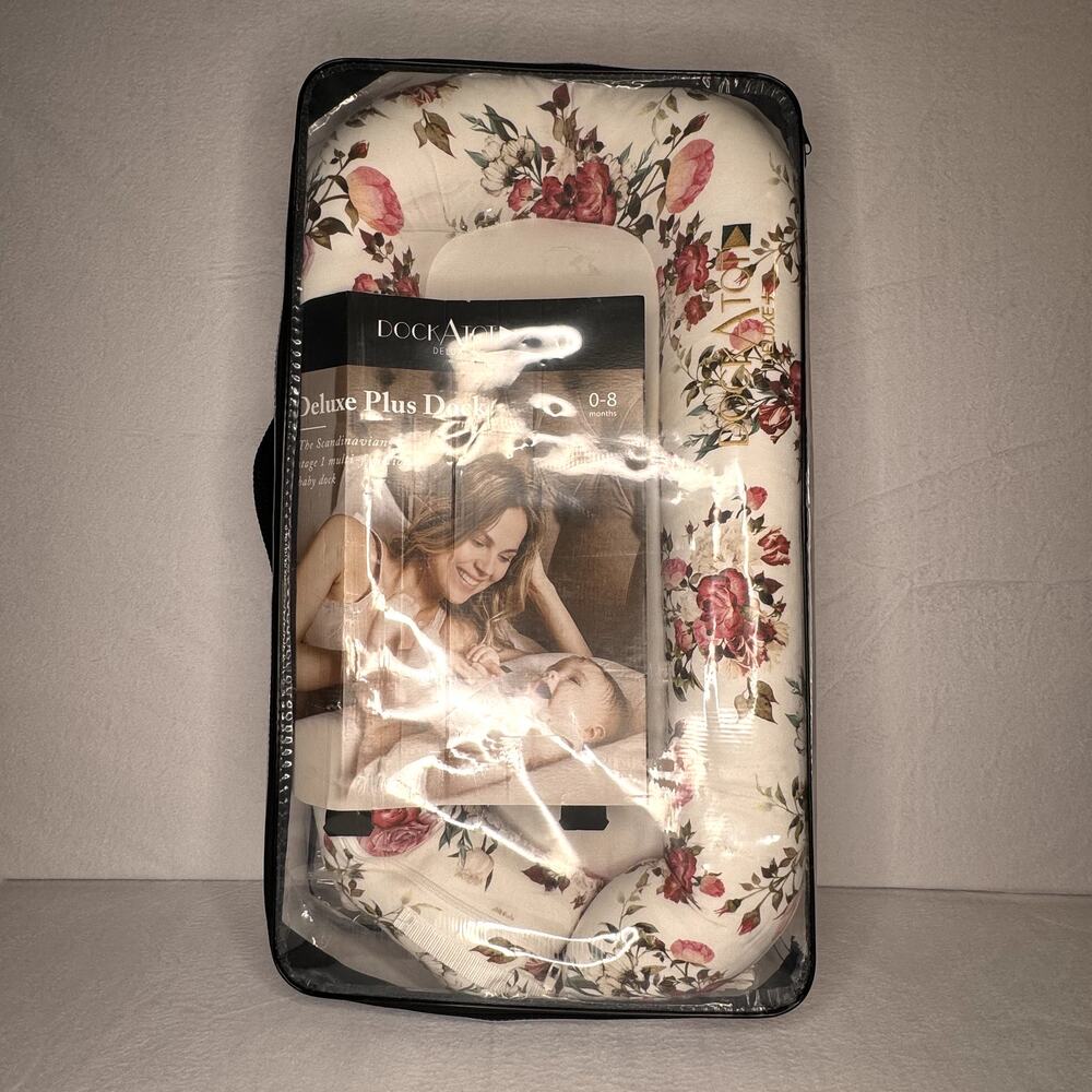 DOCK A TOT DELUXE Deluxe La Vie en Rose Floral Roses Dockatot 0-8 Months